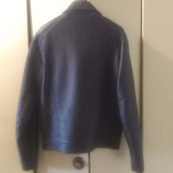 Leather coat - Picture 2 of 3